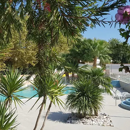 Campsite Mobile Confort Selena Agde